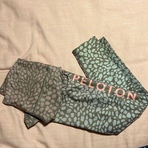 With Peloton leggings with pockets